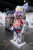 DRx“ 3000% Mickey BE＠RBRICK ” ©Disney