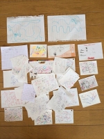 加賀美健 過去コレクション:文房具屋さんのペン売り場にある試し書きの紙 ※展覧会内容とは異なります