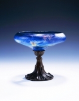 《蜻蛉文脚付杯》1904年頃　ヤマザキマザック美術館蔵