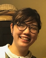 実話怪談を語る