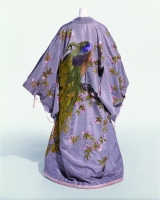 着物 飯田髙島屋 「室内着」 1905（明39）年頃 操上和美撮影