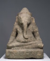 ガネーシャ坐像(ざぞう) カンボジア・ブッダのテラス北側 アンコール時代・12~13世紀 フランス極東学院交換品