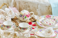 マリー・アントワネットが招く 秘密のメロン＆マスカット スイーツガーデン