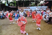 お札まき(過去の模様)