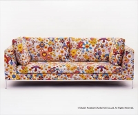 ソファ©(Takashi MurakamiKaikai Kiki Co., Ltd. All Rights Reserved.)