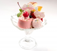 【デザート】もう待ちきれない！セーラーちびムーンとマイメロディのプリン・ア・ラ・モード