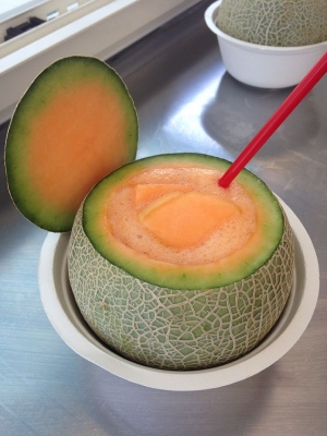 パンがなければ、メロンを食べればいいじゃない 2015（太陽のマルシェ）