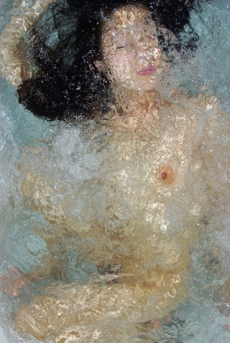 写真集「Suisou」出版記念 藪乃理子写真展「水葬」
