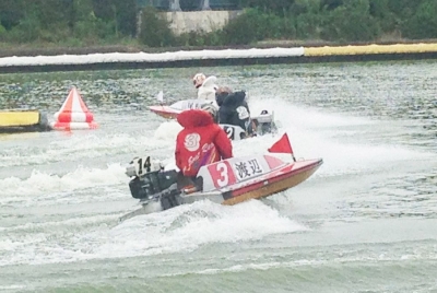 Ｐ・T企画プロデュース　 初心者ボートレース教室×観客参加型ミステリー『滲んだ予告状』