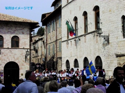 カレンディマッジョ（アッシジの春祭り）Calendimaggio：イタリア