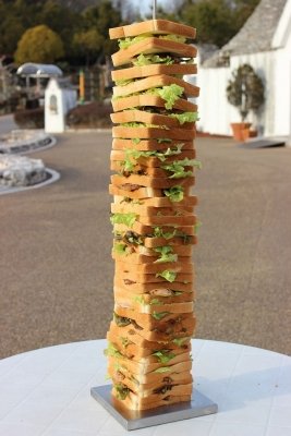 リトルワールド「タワーサンドウィッチ限定販売」 
