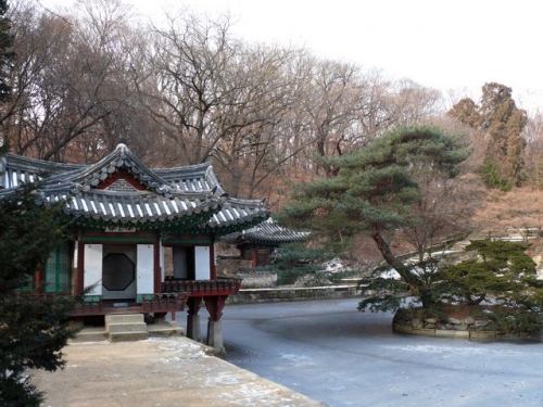 昌徳宮 秘苑 芙蓉池と芙蓉亭［韓国］